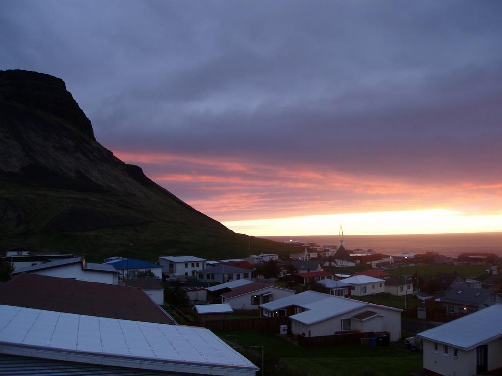 Gisting Og Galleri Hotel Ólafsvík Buitenkant foto